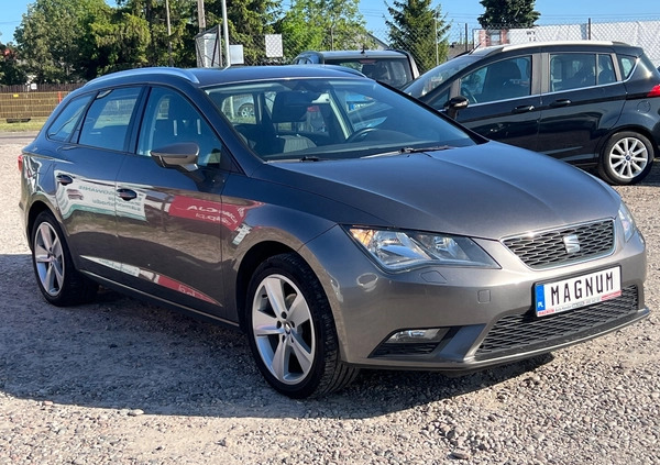 Seat Leon cena 45900 przebieg: 252000, rok produkcji 2015 z Łeba małe 631